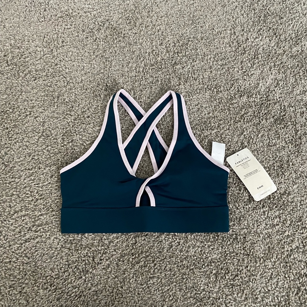 Fabletics oasis twist sports bra